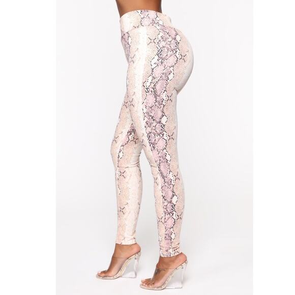 Fashion Nova Shed Your Skin Pink Snakeskin Leggings XS - Picture 3 of 13